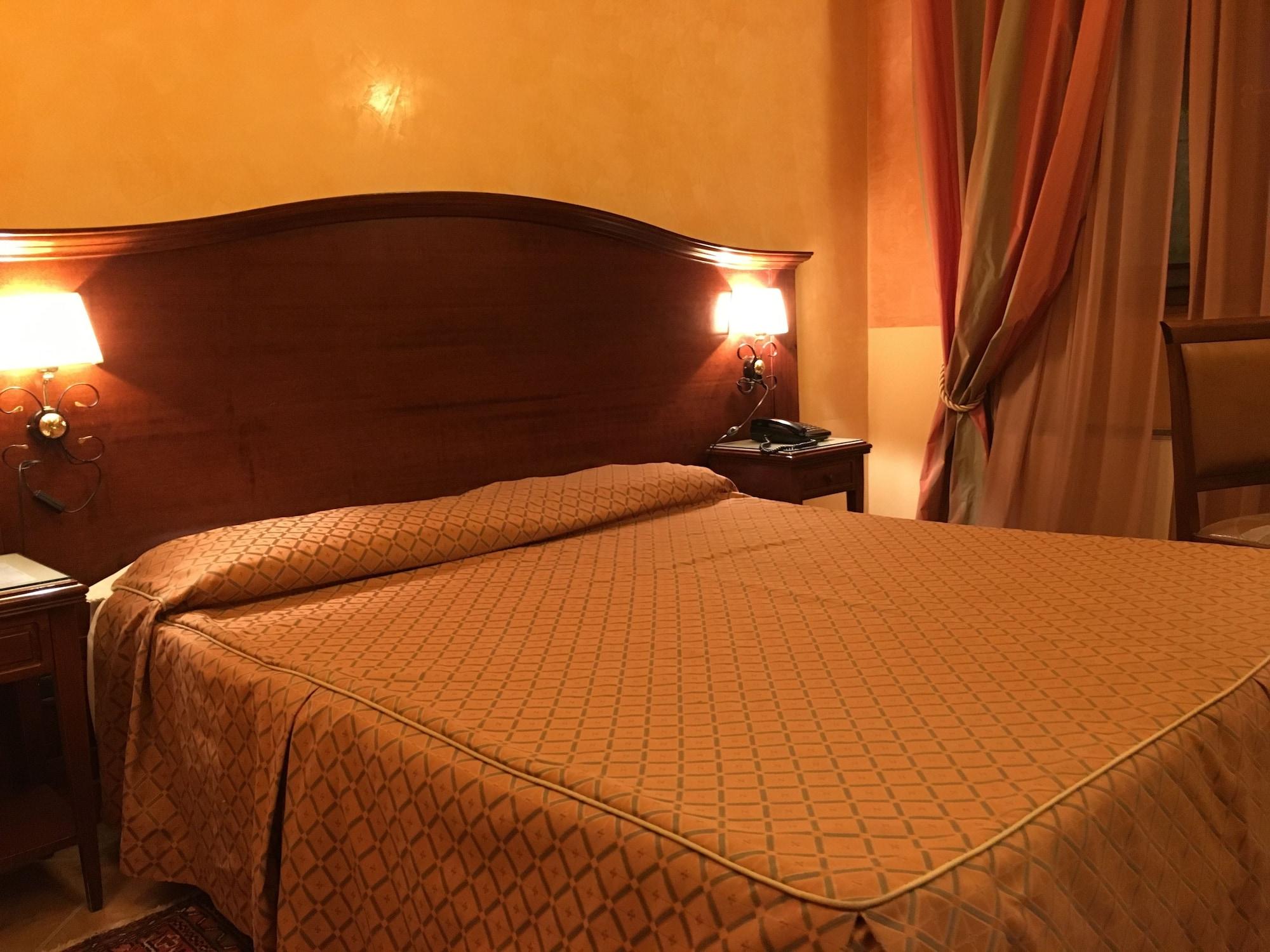 Hotel Al Ritrovo Piazza Armerina Esterno foto