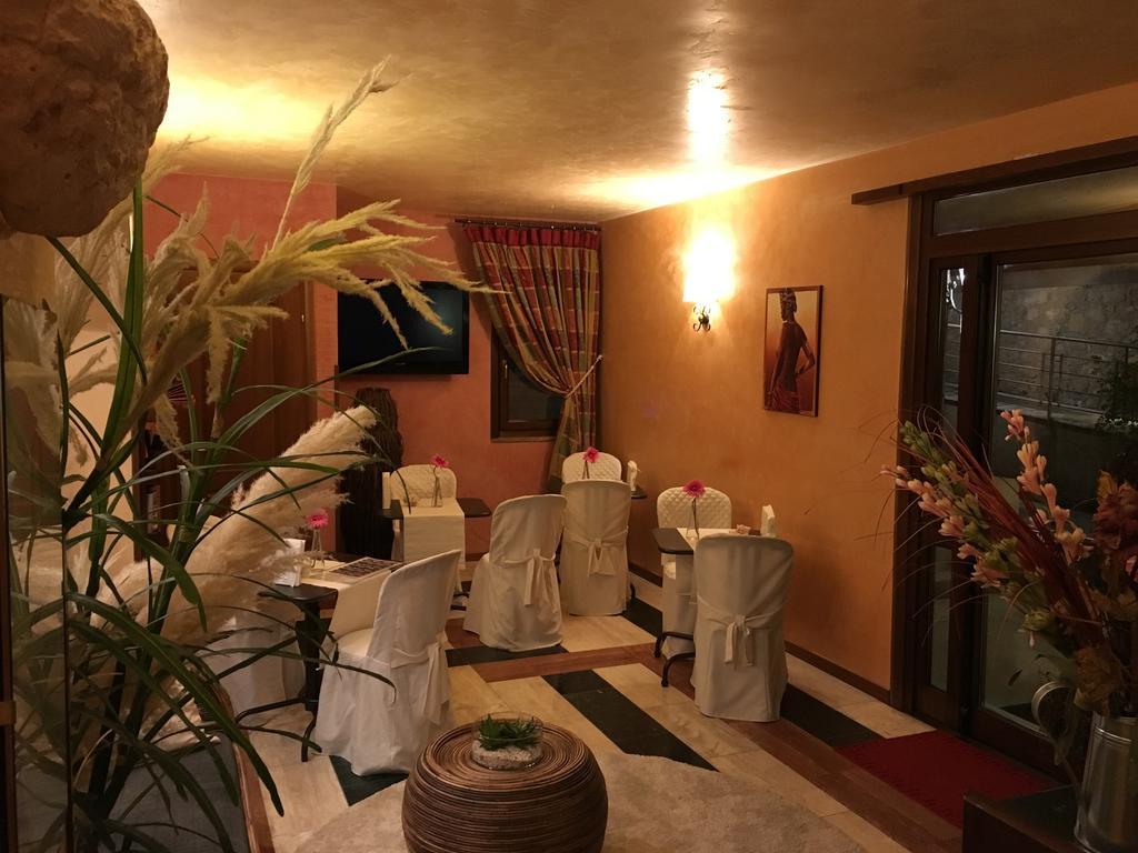 Hotel Al Ritrovo Piazza Armerina Esterno foto