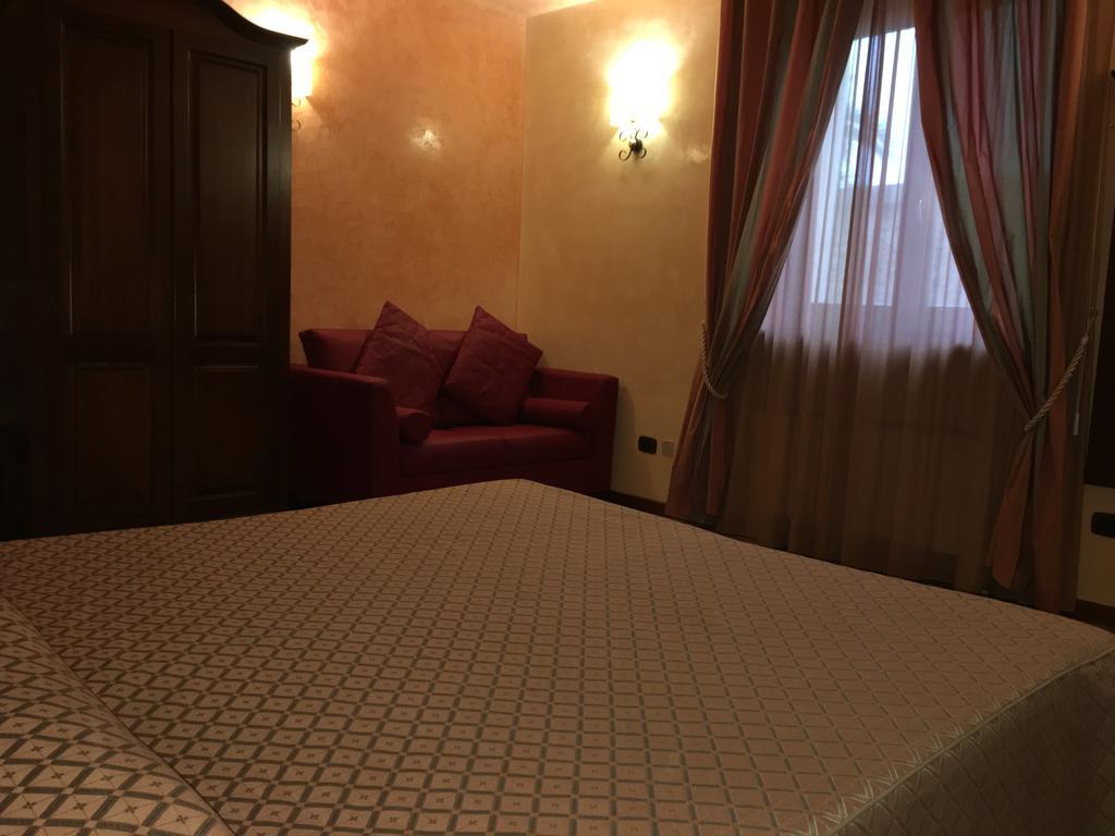 Hotel Al Ritrovo Piazza Armerina Esterno foto