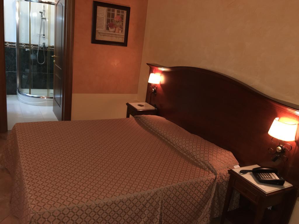 Hotel Al Ritrovo Piazza Armerina Esterno foto