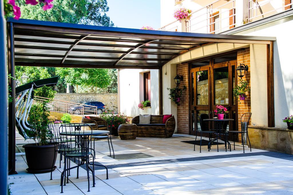 Hotel Al Ritrovo Piazza Armerina Esterno foto