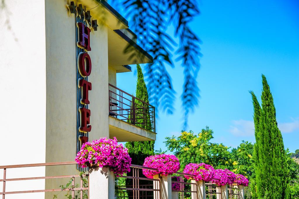 Hotel Al Ritrovo Piazza Armerina Esterno foto