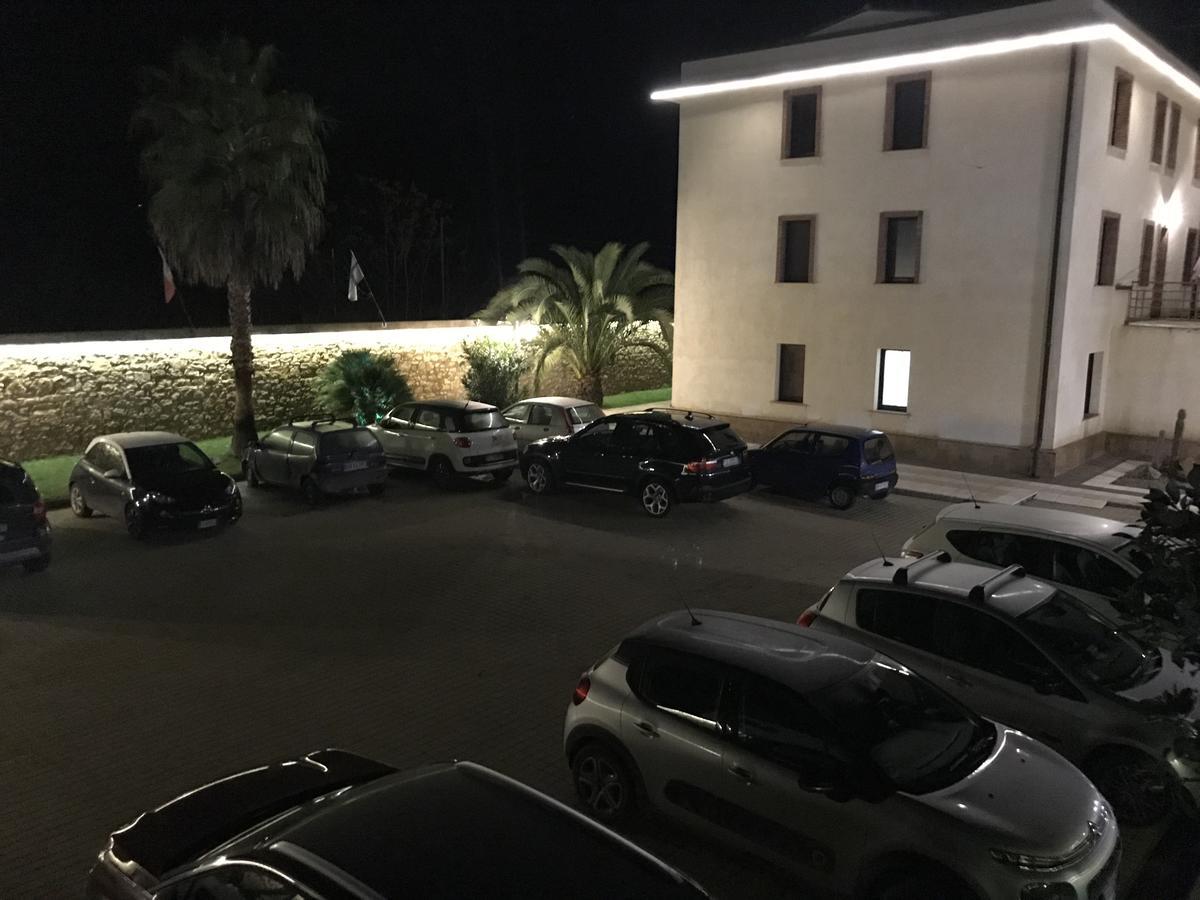 Hotel Al Ritrovo Piazza Armerina Esterno foto