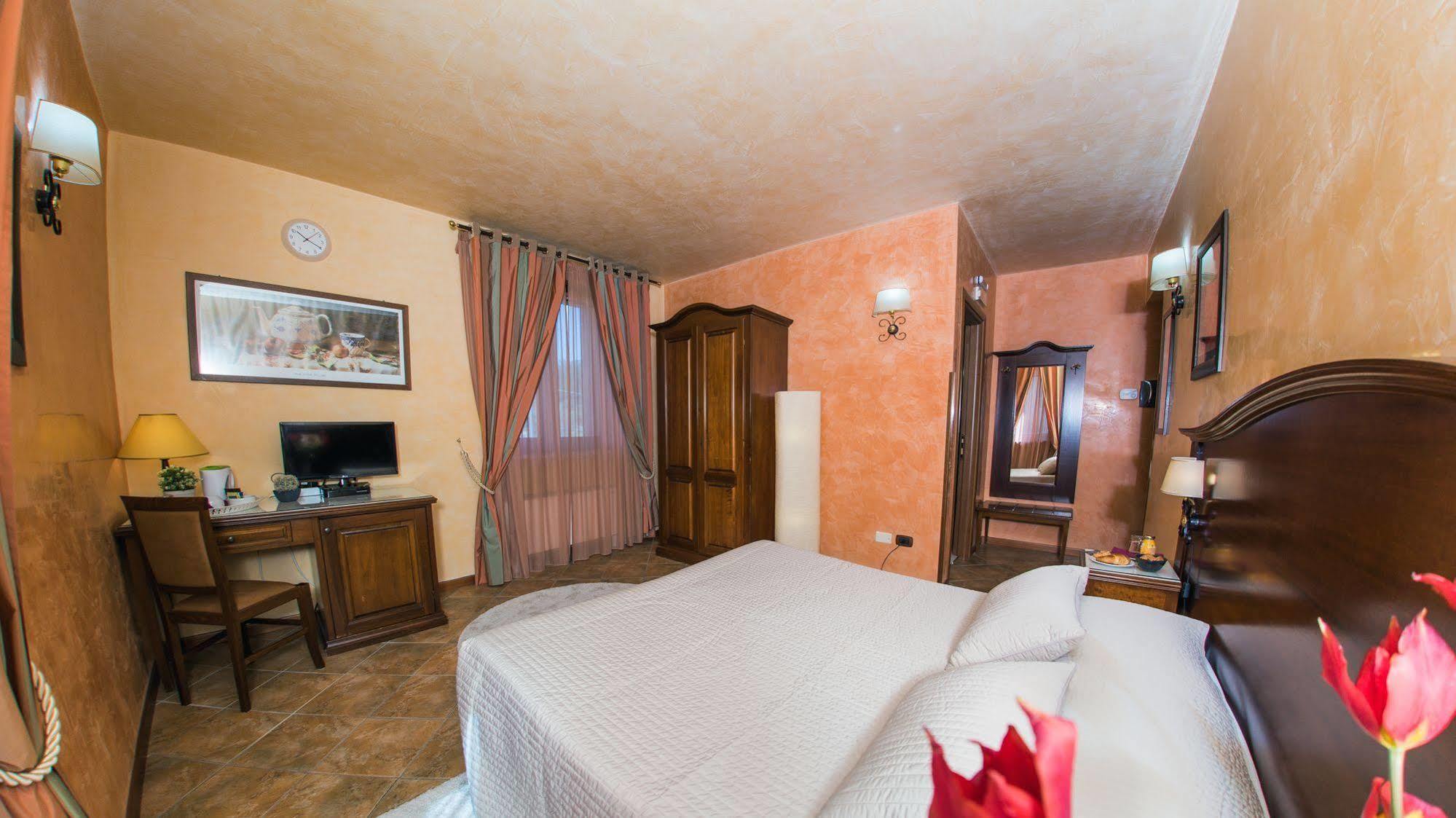 Hotel Al Ritrovo Piazza Armerina Esterno foto